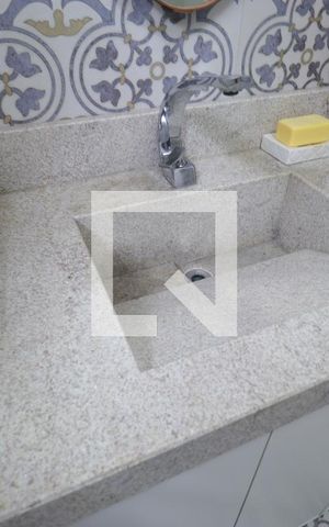 Casa para alugar com 331m², 4 quartos e 4 vagasDetalhe Lavabo