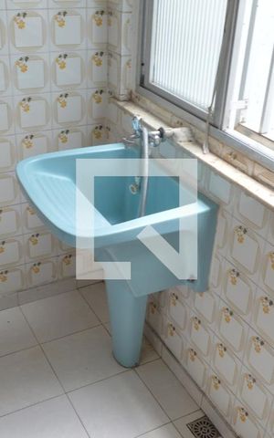 Apartamento para alugar com 60m², 2 quartos e 1 vagaÁrea de Serviço