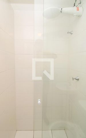 Apartamento à venda com 30m², 1 quarto e sem vagaBanheiro da Suíte