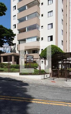 Apartamento à venda com 65m², 2 quartos e 1 vaga Apartamento à venda com 65m², 2 quartos e 1 vagaFachada