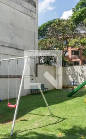 Apartamento à venda com 65m², 2 quartos e 1 vaga Apartamento à venda com 65m², 2 quartos e 1 vagaÁrea comum - Playground