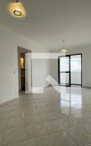 Apartamento à venda com 65m², 2 quartos e 1 vaga Apartamento à venda com 65m², 2 quartos e 1 vagaSala
