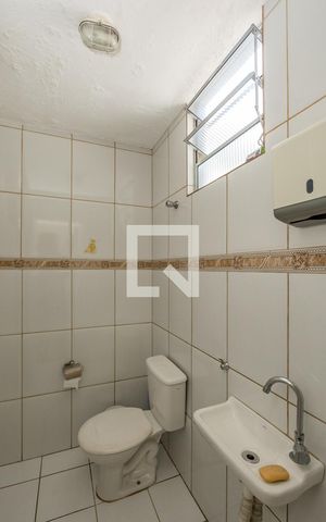 Casa à venda com 100m², 3 quartos e sem vagaLavabo