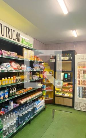 Apartamento à venda com 76m², 2 quartos e 1 vagaÁrea comum