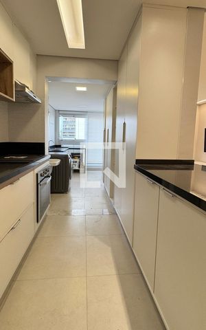 Apartamento à venda com 76m², 2 quartos e 1 vagaCozinha