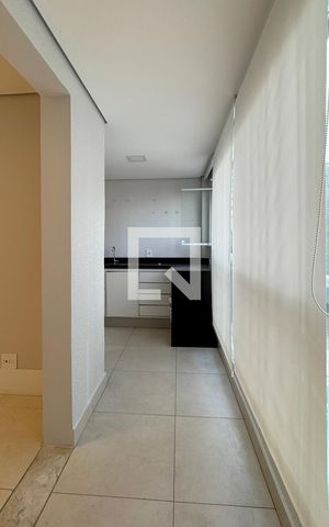 Apartamento à venda com 76m², 2 quartos e 1 vagaSacada