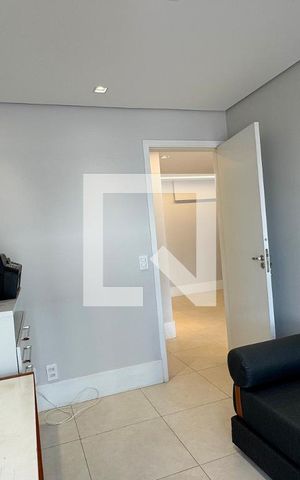 Apartamento à venda com 76m², 2 quartos e 1 vagaQuarto 2
