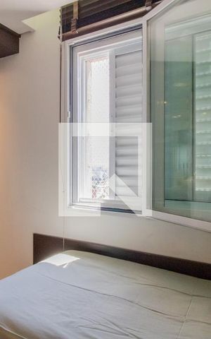 Apartamento à venda com 202m², 4 quartos e 4 vagas Apartamento à venda com 202m², 4 quartos e 4 vagasSuíte 2