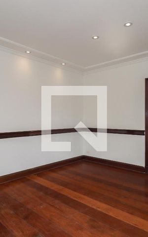 Apartamento à venda com 300m², 4 quartos e 4 vagas Apartamento à venda com 300m², 4 quartos e 4 vagasSala de Jantar