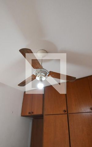 Apartamento para alugar com 35m², 1 quarto e 1 vagaQuarto - Detalhe