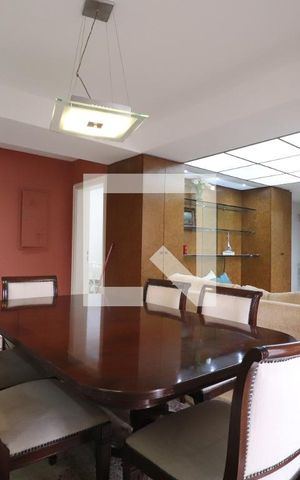 Apartamento à venda com 260m², 3 quartos e 4 vagasSala 2