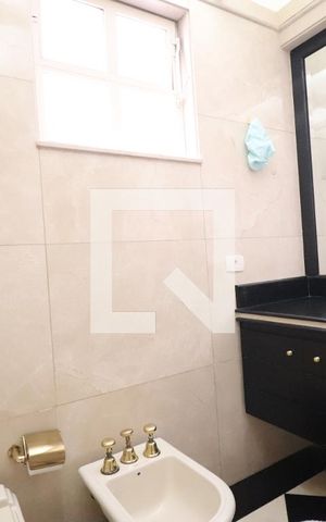 Apartamento à venda com 260m², 3 quartos e 4 vagasBanheiro da Suíte 3