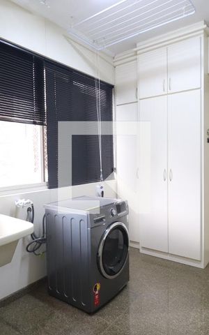 Apartamento à venda com 260m², 3 quartos e 4 vagasÁrea de Serviço