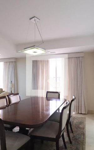 Apartamento à venda com 260m², 3 quartos e 4 vagasSala 2