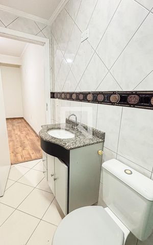 Apartamento à venda com 113m², 3 quartos e 2 vagas Apartamento à venda com 113m², 3 quartos e 2 vagasBanheiro da Suíte 2