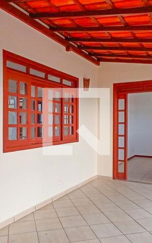 Casa à venda com 344m², 3 quartos e 8 vagas