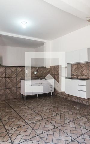 Casa para alugar com 170m², 3 quartos e 2 vagas Casa para alugar com 170m², 3 quartos e 2 vagasCozinha