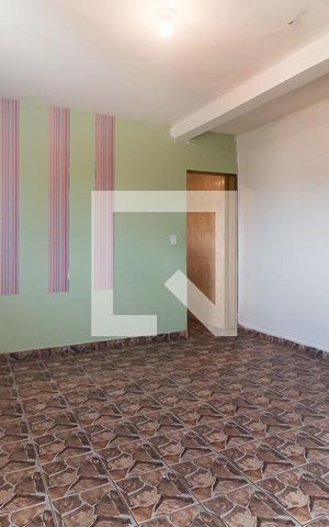 Casa para alugar com 170m², 3 quartos e 2 vagas Casa para alugar com 170m², 3 quartos e 2 vagasQuarto 3 - Suíte