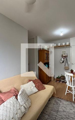 Apartamento à venda com 45m², 2 quartos e sem vaga Apartamento à venda com 45m², 2 quartos e sem vagaSala