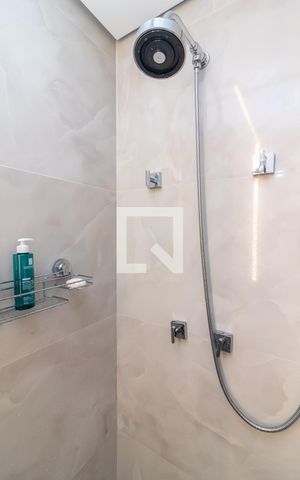 Apartamento à venda com 70m², 2 quartos e 2 vagasBanheiro 2