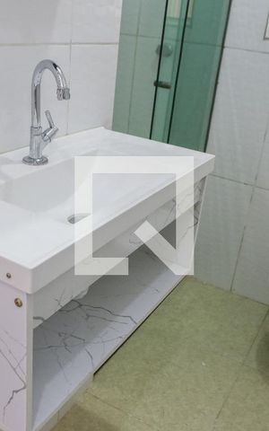 Apartamento para alugar com 44m², 1 quarto e sem vaga Apartamento para alugar com 44m², 1 quarto e sem vagaBanheiro
