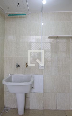 Apartamento para alugar com 44m², 1 quarto e sem vaga Apartamento para alugar com 44m², 1 quarto e sem vagaÁrea de Serviço