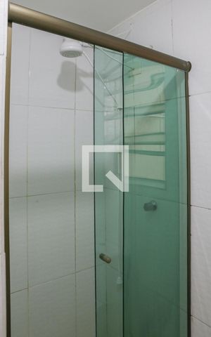 Apartamento para alugar com 44m², 1 quarto e sem vaga Apartamento para alugar com 44m², 1 quarto e sem vagaBanheiro