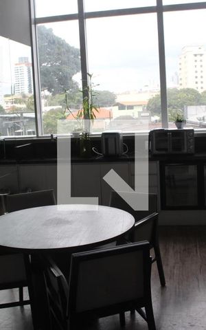 Apartamento à venda com 40m², 1 quarto e 1 vagaÁrea comum