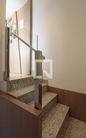 Apartamento à venda com 160m², 4 quartos e 3 vagasEscadas