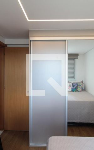 Apartamento à venda com 160m², 4 quartos e 3 vagasQuarto