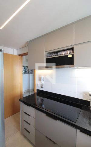 Apartamento à venda com 160m², 4 quartos e 3 vagasCozinha e Área de Serviço