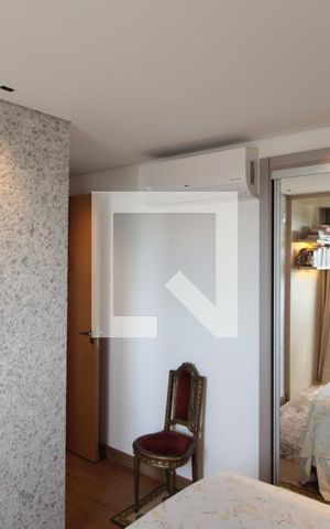 Apartamento à venda com 160m², 4 quartos e 3 vagasSuite 1