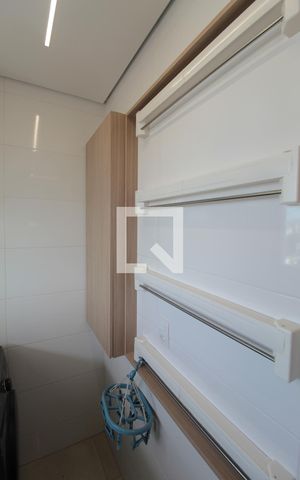 Apartamento à venda com 160m², 4 quartos e 3 vagasCozinha e Área de Serviço