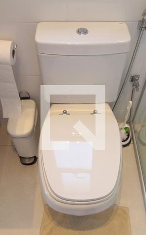 Apartamento à venda com 160m², 4 quartos e 3 vagasBanheiro da Suite 2
