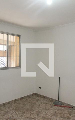 Casa à venda com 100m², 2 quartos e 1 vaga Casa à venda com 100m², 2 quartos e 1 vagaSala
