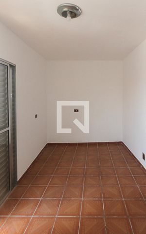 Casa à venda com 100m², 2 quartos e 1 vaga Casa à venda com 100m², 2 quartos e 1 vagaQuarto 2
