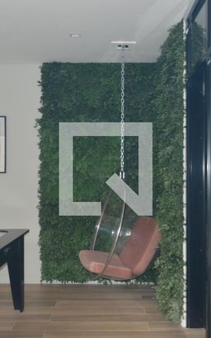 Apartamento à venda com 71m², 2 quartos e 1 vagaÁrea comum