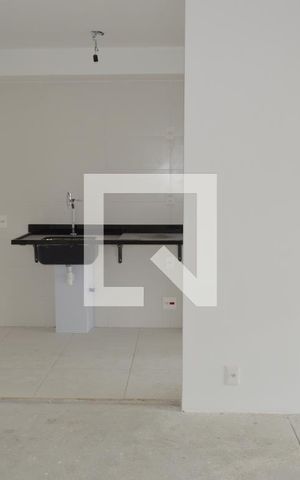 Apartamento à venda com 71m², 2 quartos e 1 vagaSala