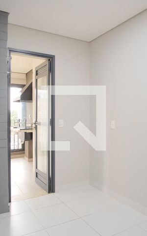 Apartamento à venda com 123m², 2 quartos e 2 vagasCozinha