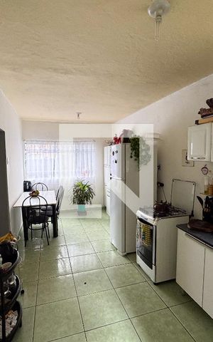 Casa à venda com 360m², 3 quartos e 3 vagas Casa à venda com 360m², 3 quartos e 3 vagasCozinha
