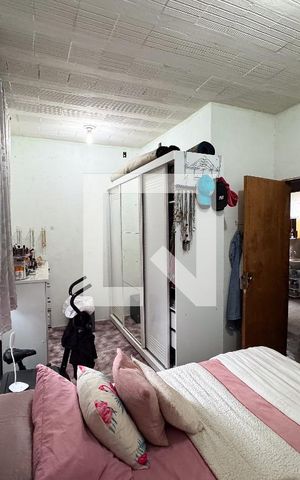 Casa à venda com 360m², 3 quartos e 3 vagas Casa à venda com 360m², 3 quartos e 3 vagasQuarto
