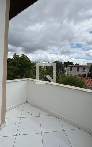 Casa de condomínio para alugar com 350m², 3 quartos e 6 vagassacada da Suíte 2