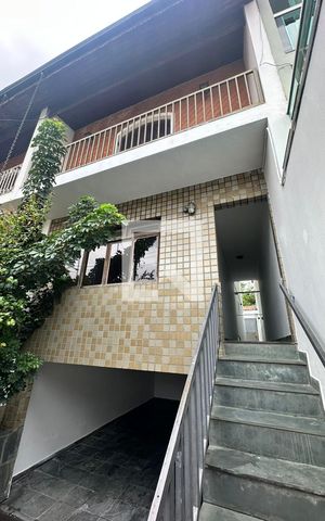 Casa à venda com 190m², 3 quartos e 2 vagas Casa à venda com 190m², 3 quartos e 2 vagasÁrea comum