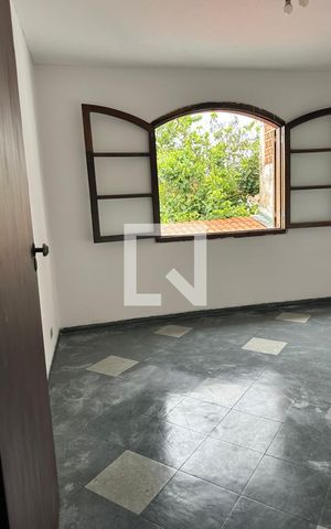 Casa à venda com 190m², 3 quartos e 2 vagas Casa à venda com 190m², 3 quartos e 2 vagasQuarto
