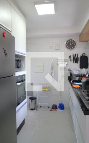 Apartamento à venda com 136m², 4 quartos e 2 vagasCozinha