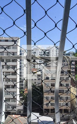 Apartamento para alugar com 166m², 4 quartos e 1 vaga Apartamento para alugar com 166m², 4 quartos e 1 vagaSuíte