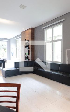 Apartamento para alugar com 65m², 2 quartos e 1 vaga Apartamento para alugar com 65m², 2 quartos e 1 vagaSalão de jogos