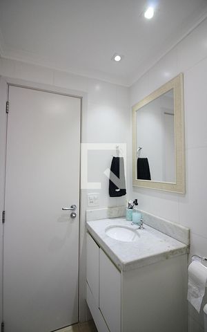 Apartamento à venda com 53m², 2 quartos e 1 vagaBanheiro Social