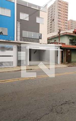 Casa à venda com 155m², 3 quartos e 3 vagasFachada