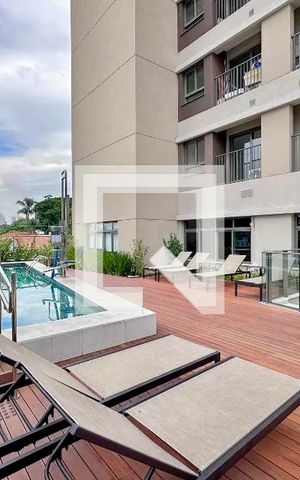 Studio à venda com 25m², 1 quarto e sem vagaPiscina